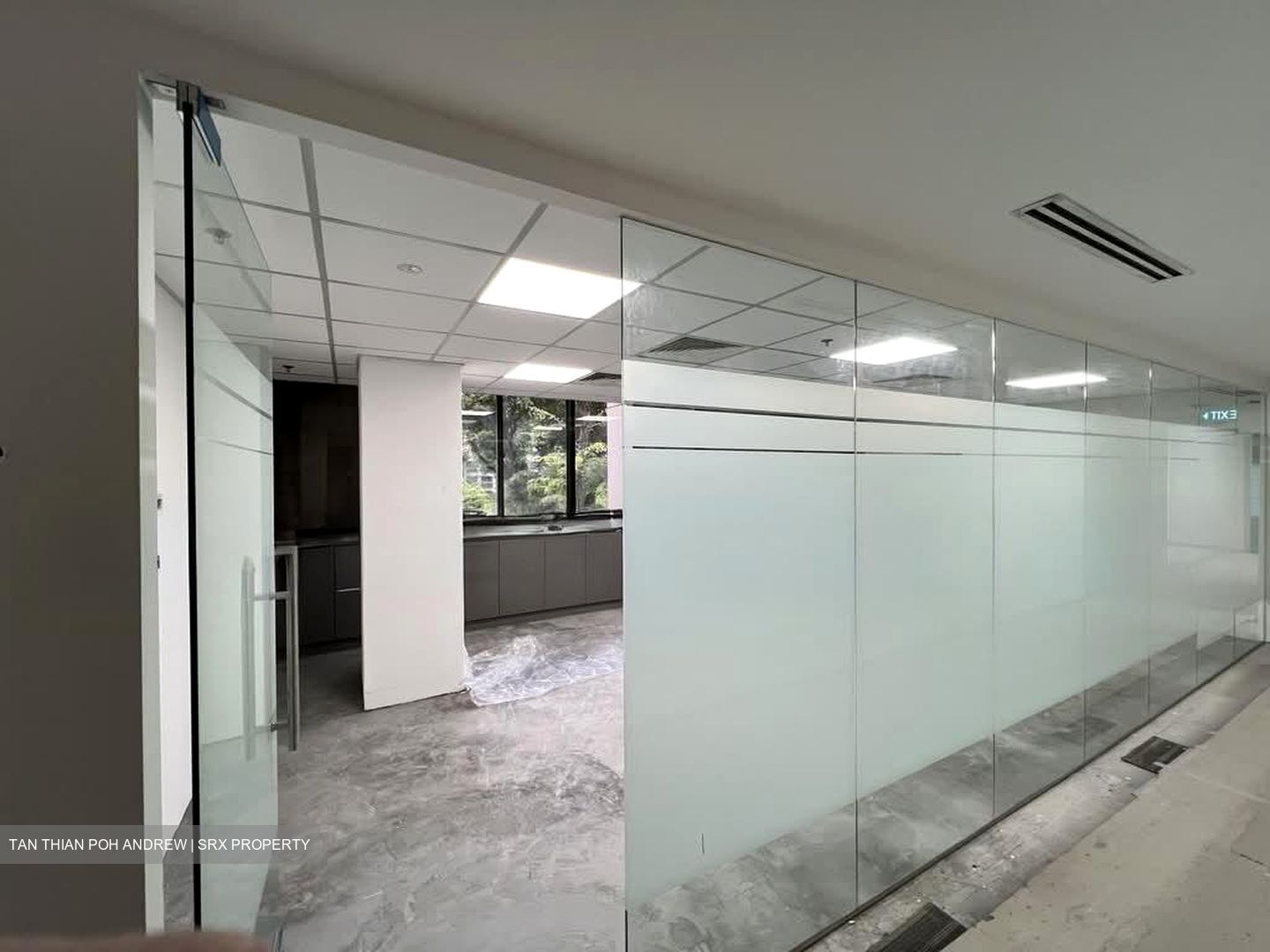 Orchard Rendezvous Hotel, Singapore (D10), Office #587567191